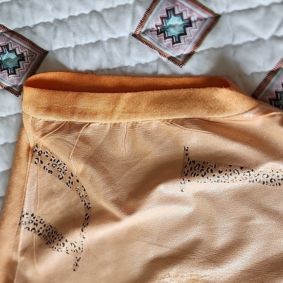 New Collection Top - Picture 15 of 15